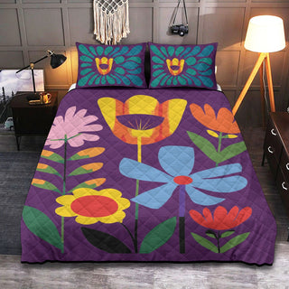 Bold Floral Print Quilt And Quilt Sets