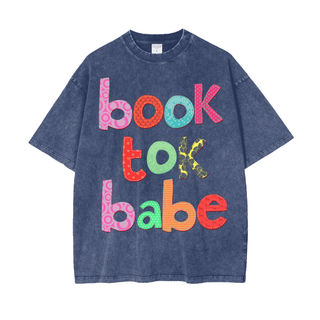 Booktok Babe Shirt in Oversized Style - Bookish Shirts